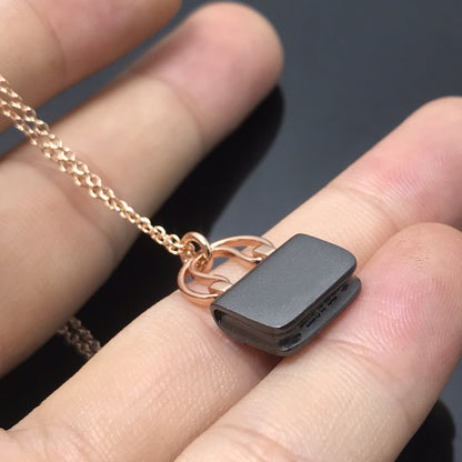 [Elowen Jewels]WOMEN'S HM AMULETTES CONSTANCE PENDANT NECKLACE