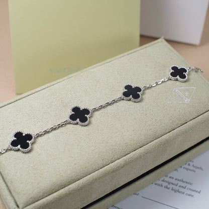 [Elowen Jewels] CLOVER 5 MOTIF ONYXS BRACELET COLLECTION