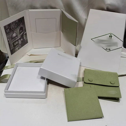 [Elowen Jewels]VA CLOVER BRACELET NECKLACE RING BOX GIFT BAG