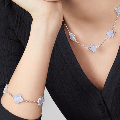 [Elowen Jewels]CLOVER 10 MOTIFS BLUE CHALCEDONY NECKLACE
