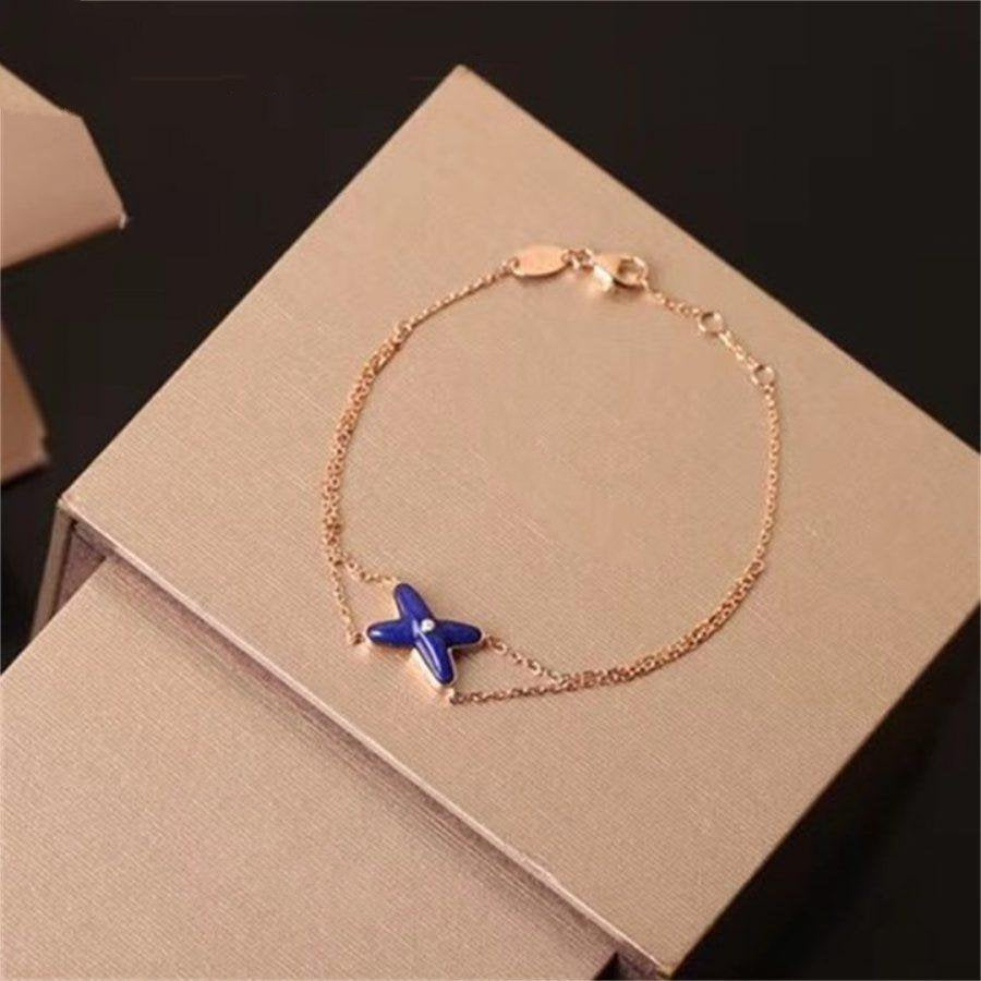 [Elowen Jewels]Hollow Design Four-Leaf Clover Flower Shape Bracelet