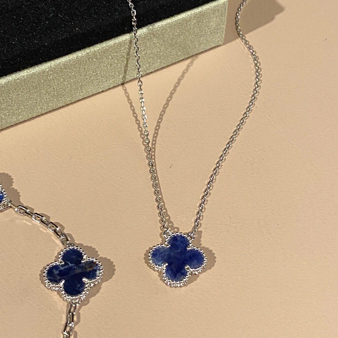 [Elowen Jewels]CLOVER 15MM PIETERSITE NECKLACE SILVER