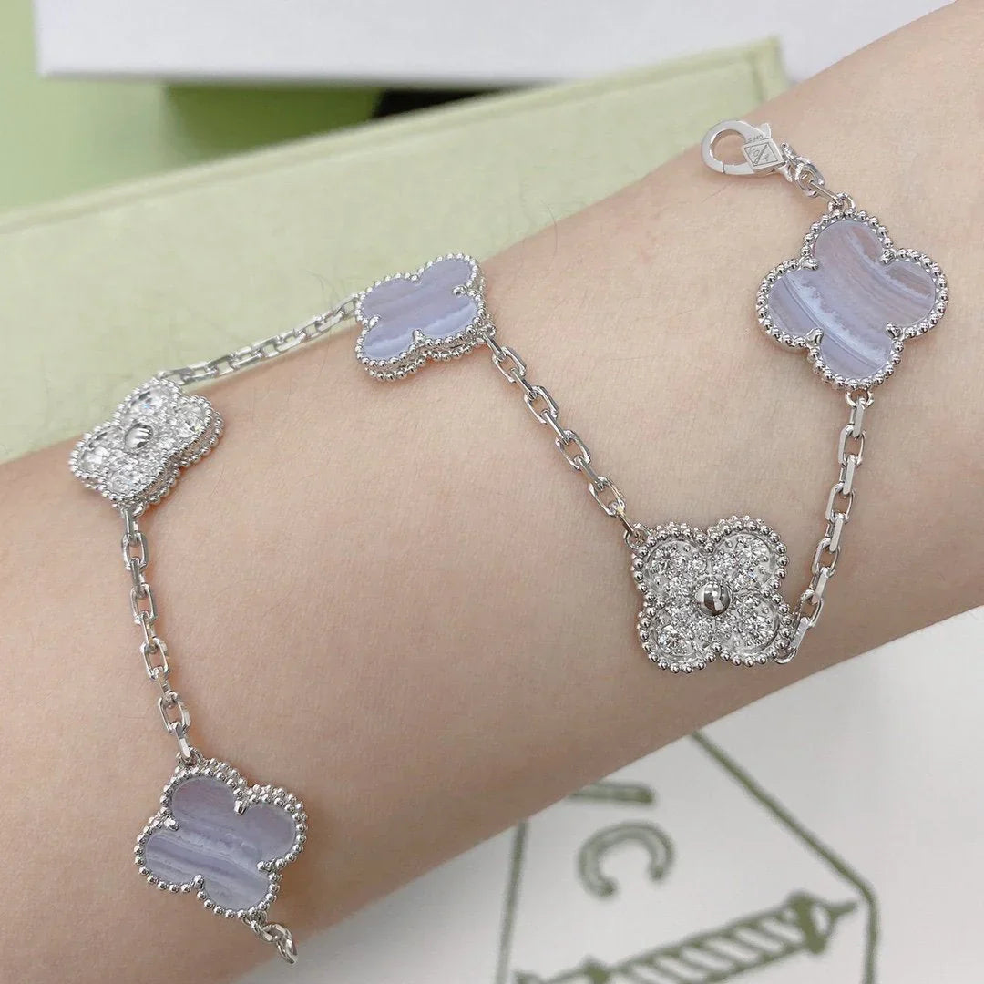 [Elowen Jewels] CLOVER 5 MOTIF PURPLE CHALCEDONY BRACELET COLLECTION