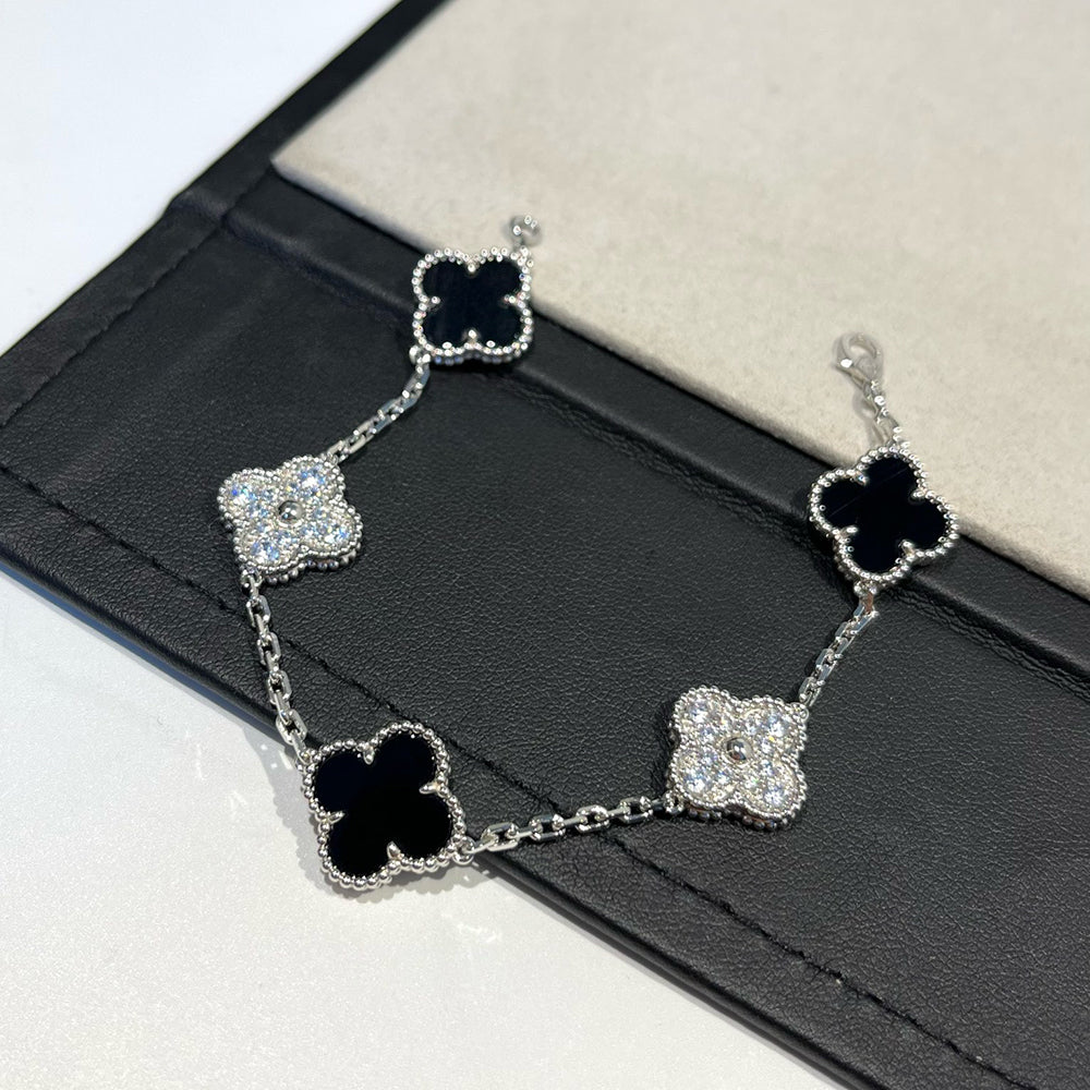 [Elowen Jewels] CLOVER 5 MOTIF ONYXS BRACELET COLLECTION