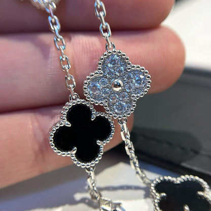 [Elowen Jewels] CLOVER 5 MOTIF ONYXS BRACELET COLLECTION