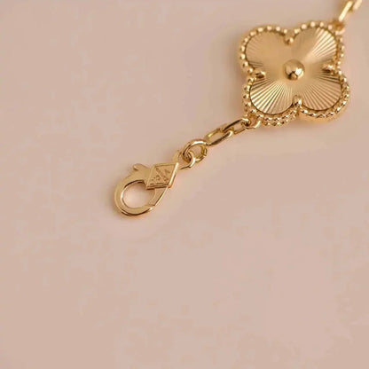 [Elowen Jewels] CLOVER 5 MOTIF LASER BRACELET COLLECTION