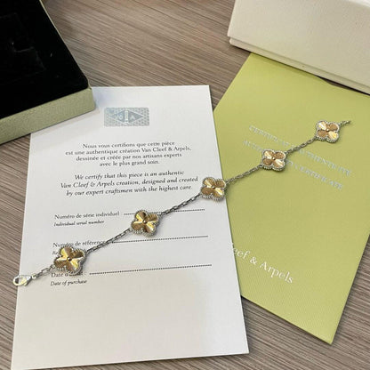 [Elowen Jewels]CLOVER  5 MOTIFS  CHRISTMAS LIMITED EDITION BRACELET