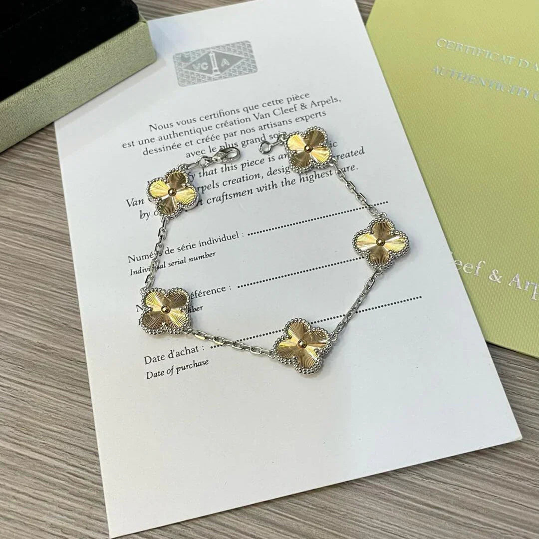 [Elowen Jewels] CLOVER 5 MOTIF LASER BRACELET COLLECTION