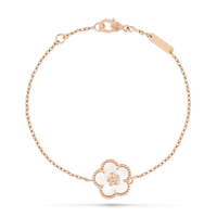[Elowen Jewel]LUCKY WHITE MOP PLUM BLOSSOM  BRACELET