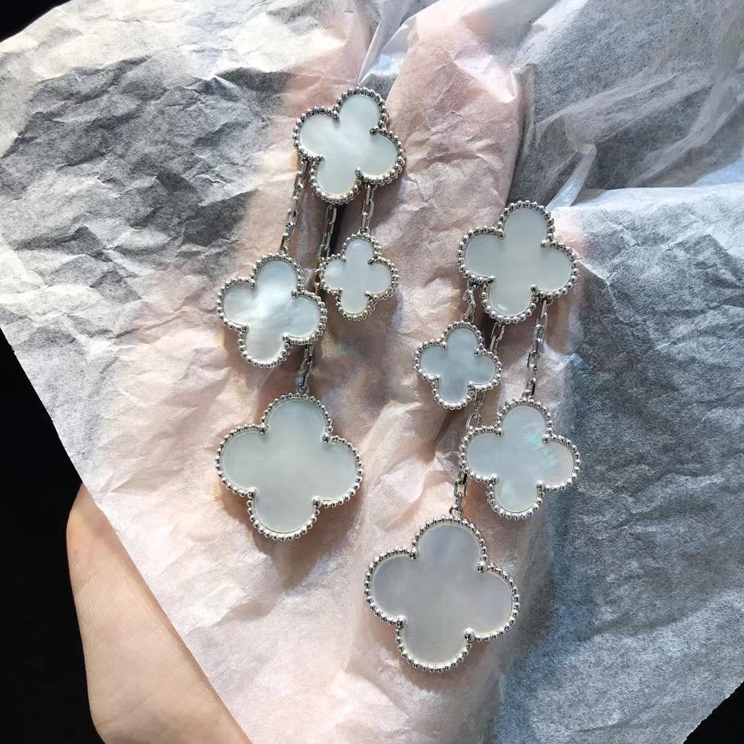 [Elowen Jewels]CLOVER EARRINGS WHITE MOP 4 MOTIFS SILVER