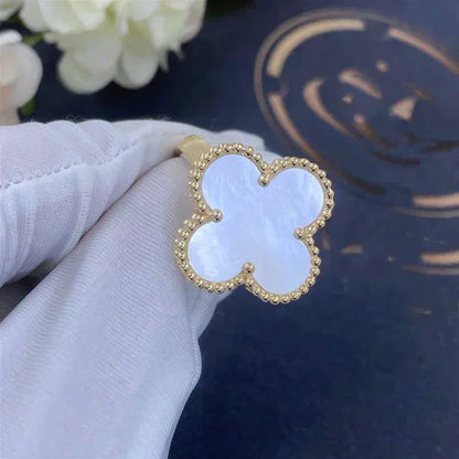 [Elowen Jewels]CLOVER WHITE MOP RING