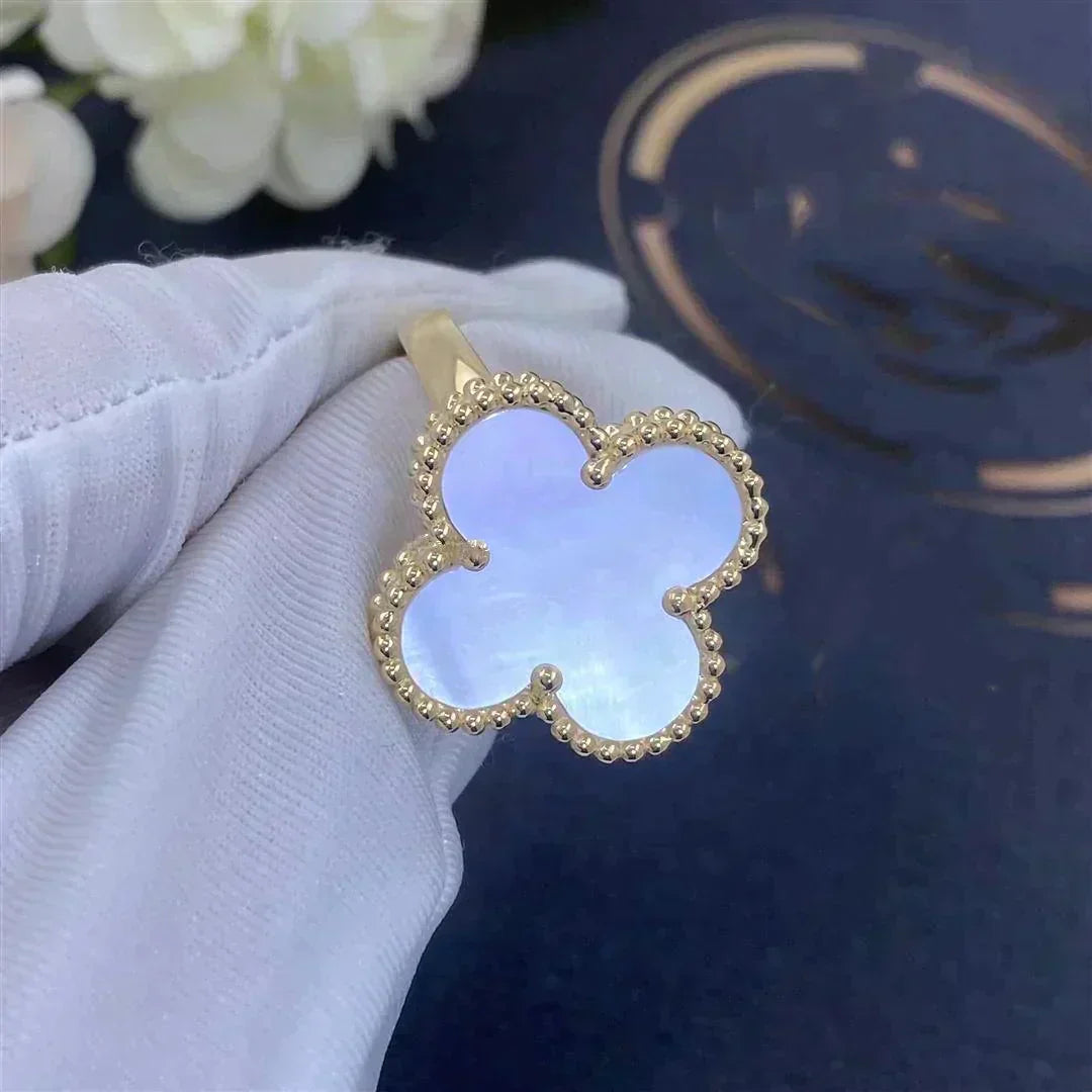 [Elowen Jewels]CLOVER WHITE MOP RING