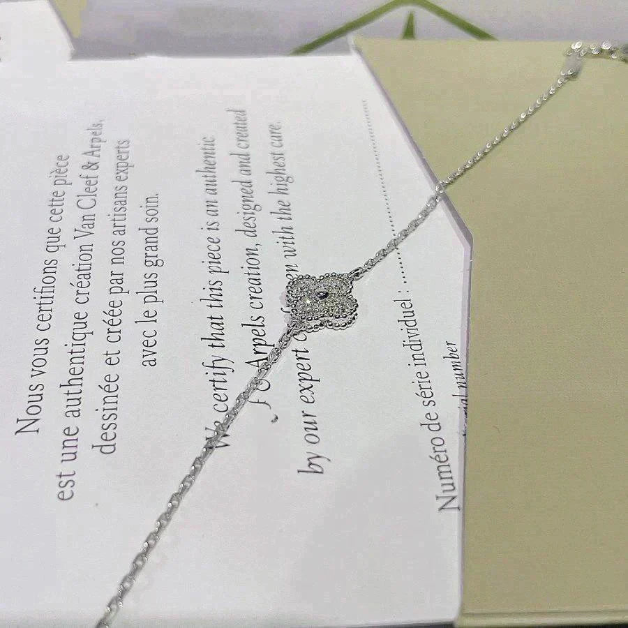 [Elowen Jewels]CLOVER  SINGLE FLOWER BRACELET SILVER