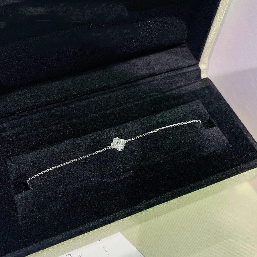 [Elowen Jewels]CLOVER  SINGLE FLOWER BRACELET SILVER