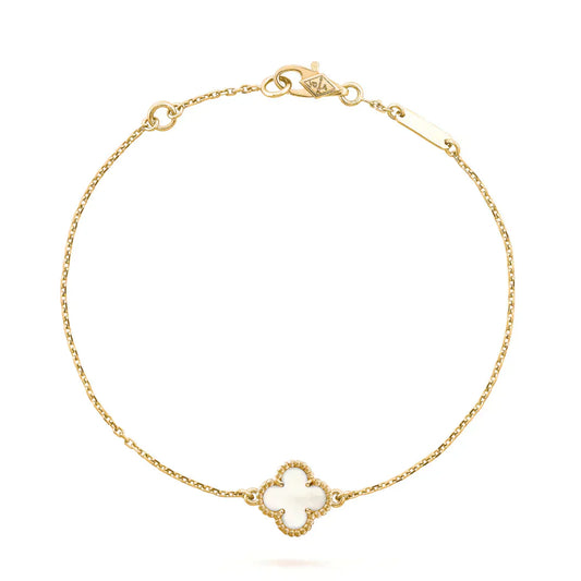 [Elowen Jewels]CLOVER WHITE MOP SINGLE FLOWER BRACELET