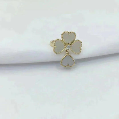 [Elowen Jewels]SWEET CLOVER WHITE MOP RING