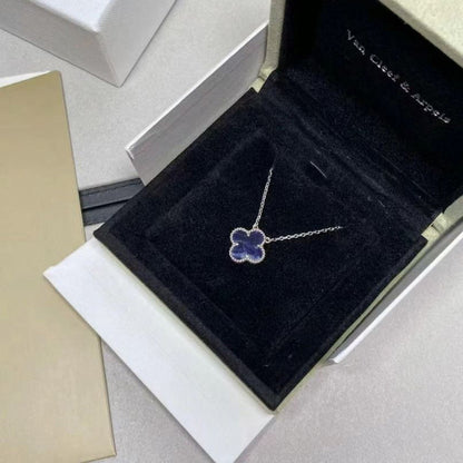 [Elowen Jewels]CLOVER 15MM PIETERSITE NECKLACE SILVER