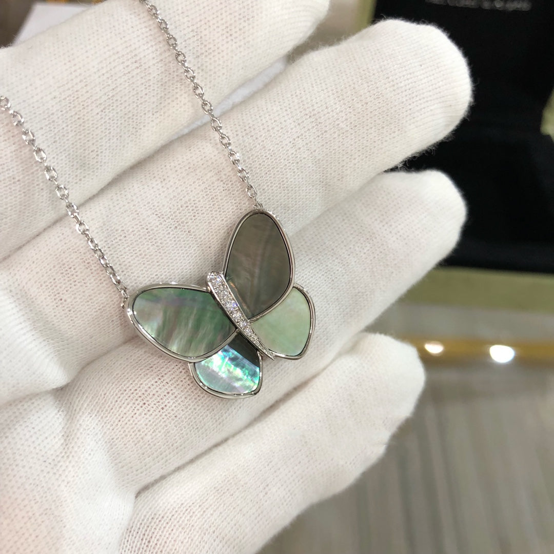 [Elowen Jewels]LARGE BUTTERFLY SILVER PENDANT DIAMOND NECKLACE