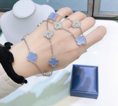 [Elowen Jewels]CLOVER 10 MOTIFS CHALCEDONY DIAMONDS SILVER NECKLACE